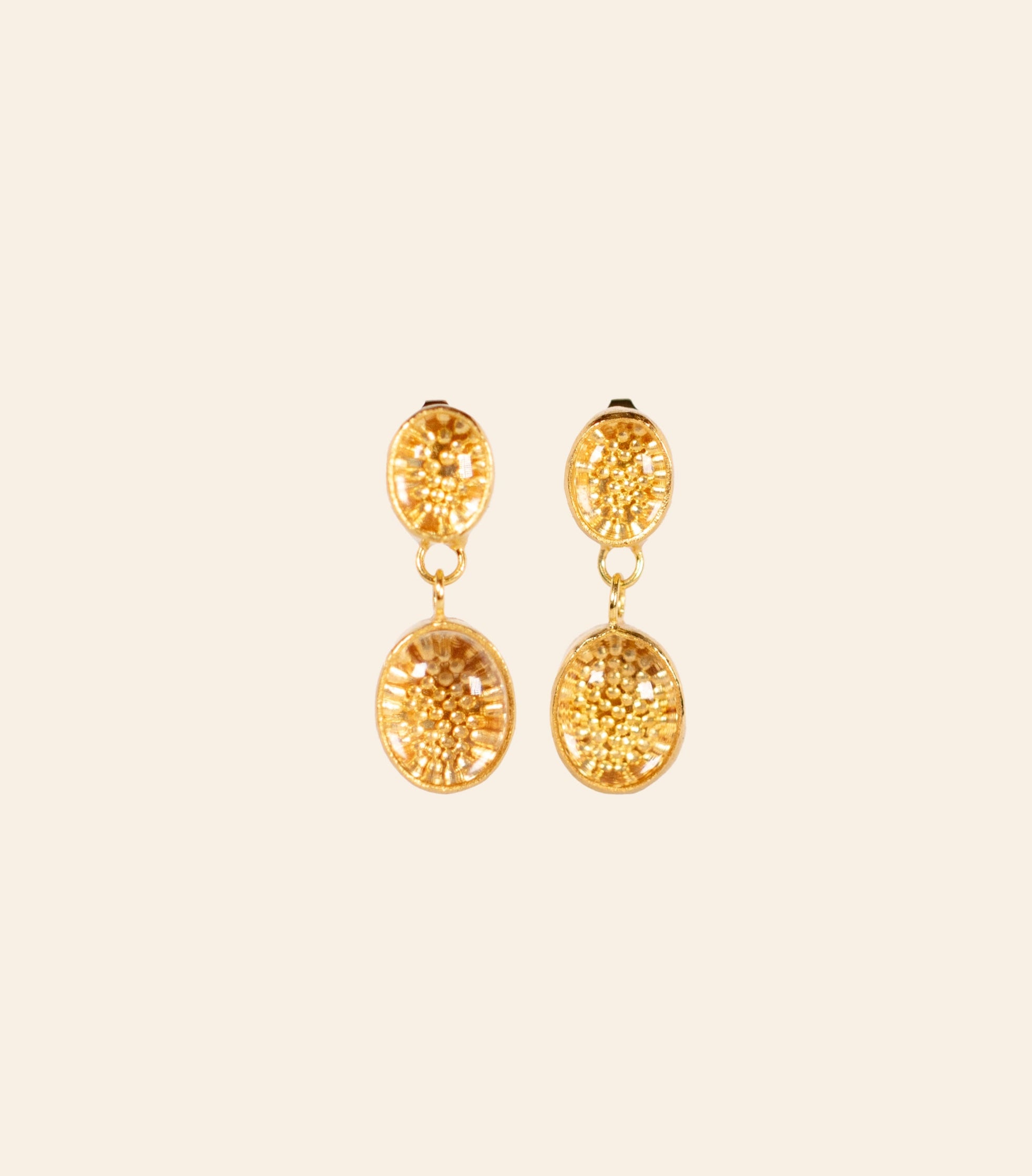 rock-crystal-granulated-earrings
