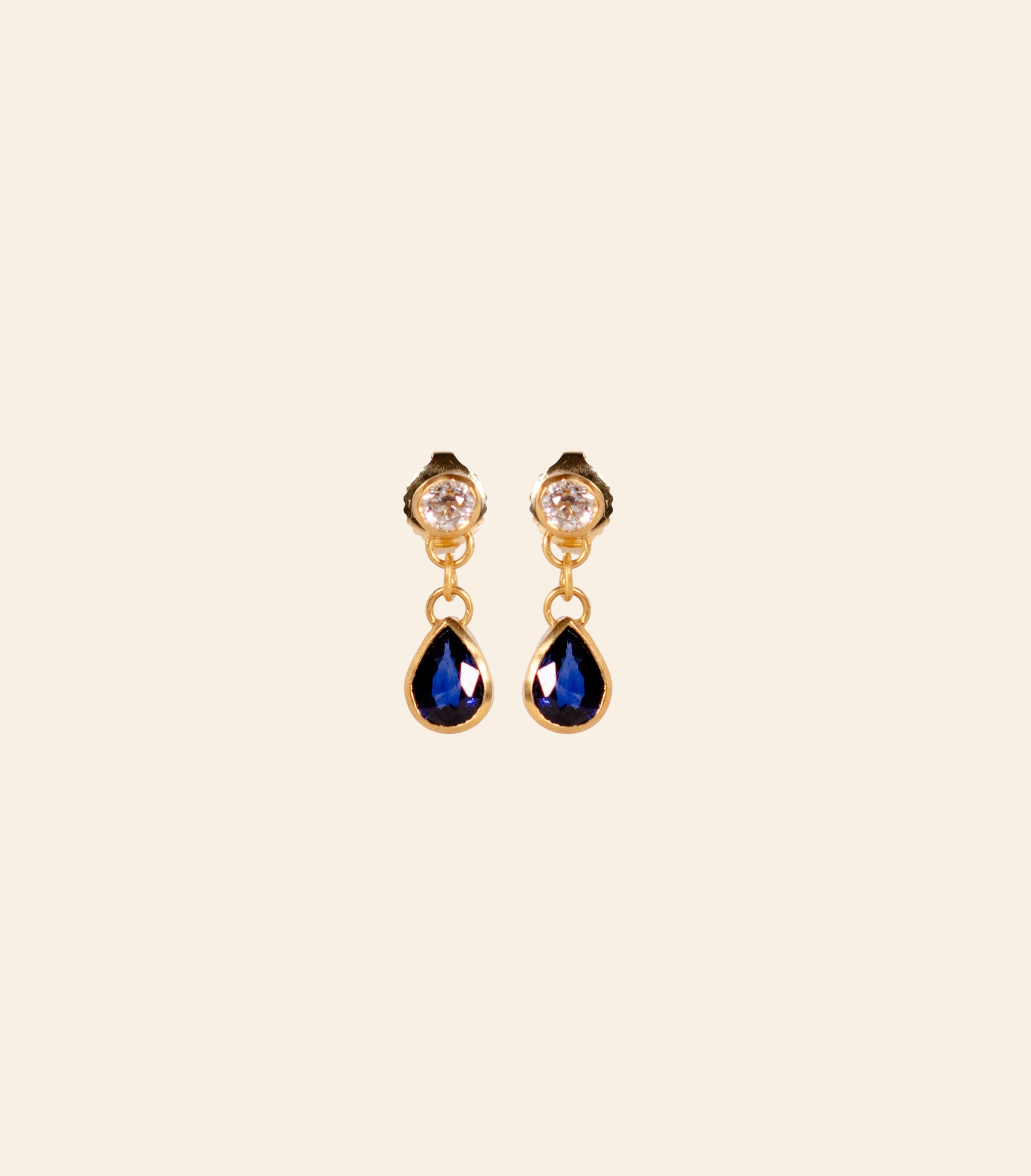 diamond-and-sapphire-pear-earrings