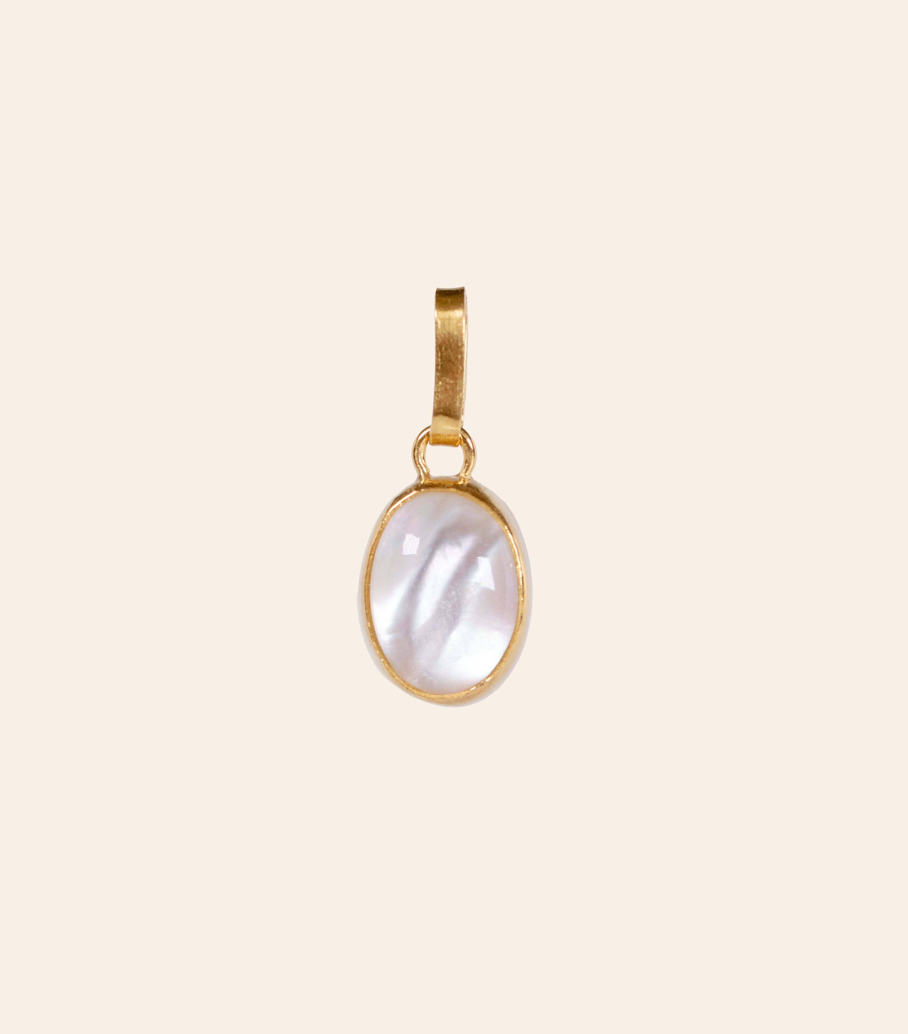 mother-of-pearl-and-rock-crystal-pendant