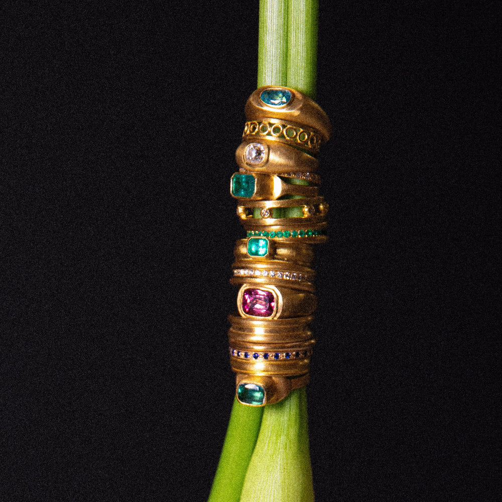 Emerald Ur Ring
